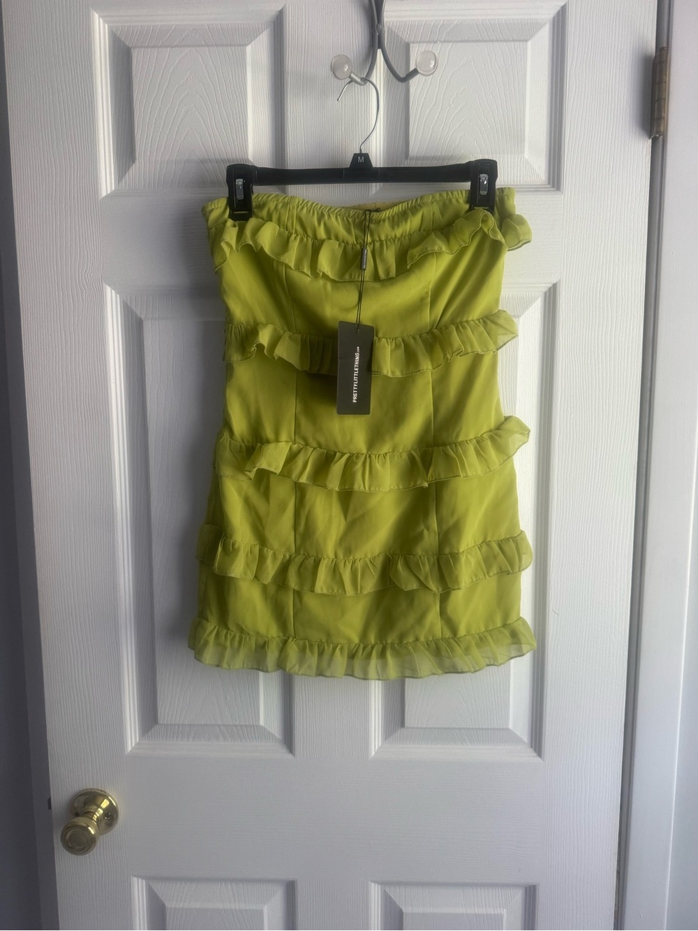 Pretty Little Thing   Lime Green Ruffle Mini Dress US 0 UK4